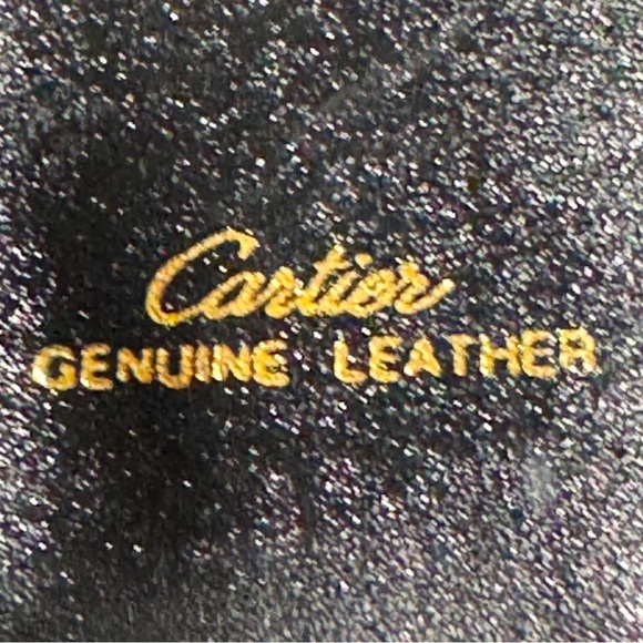 Cartier Wallet & Key Holder - Picture 6 of 8